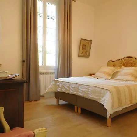 Couette-café Marguerite *
